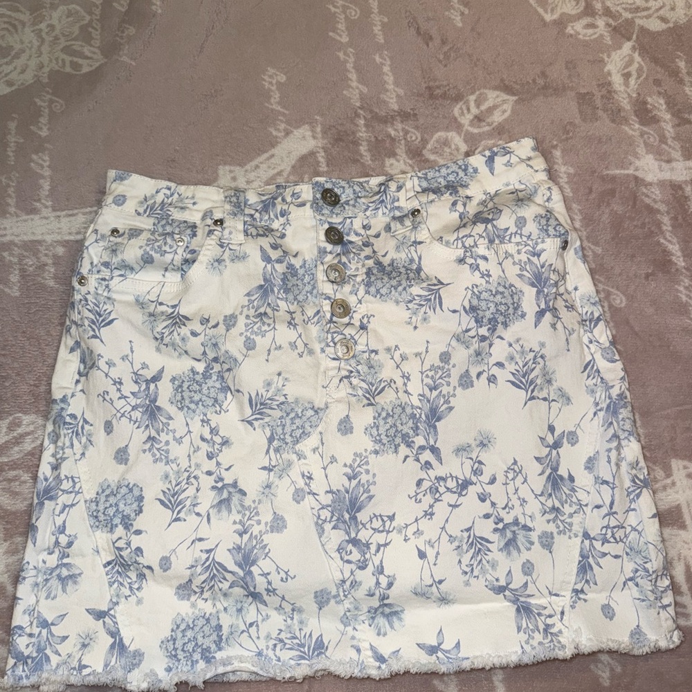 Seven7 Blue and White Mini Pencil Skirt Resort Wear